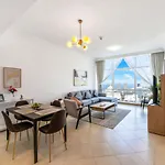 Fam Living - Mag 218 Tower, Sea View