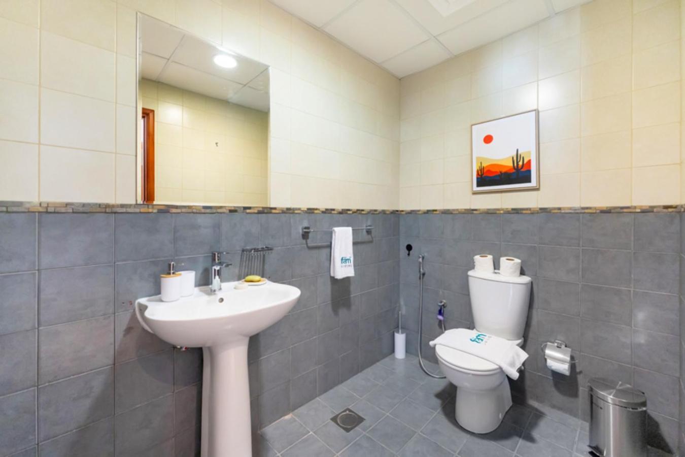 Fam Living - Mag 218 Tower, Sea View *