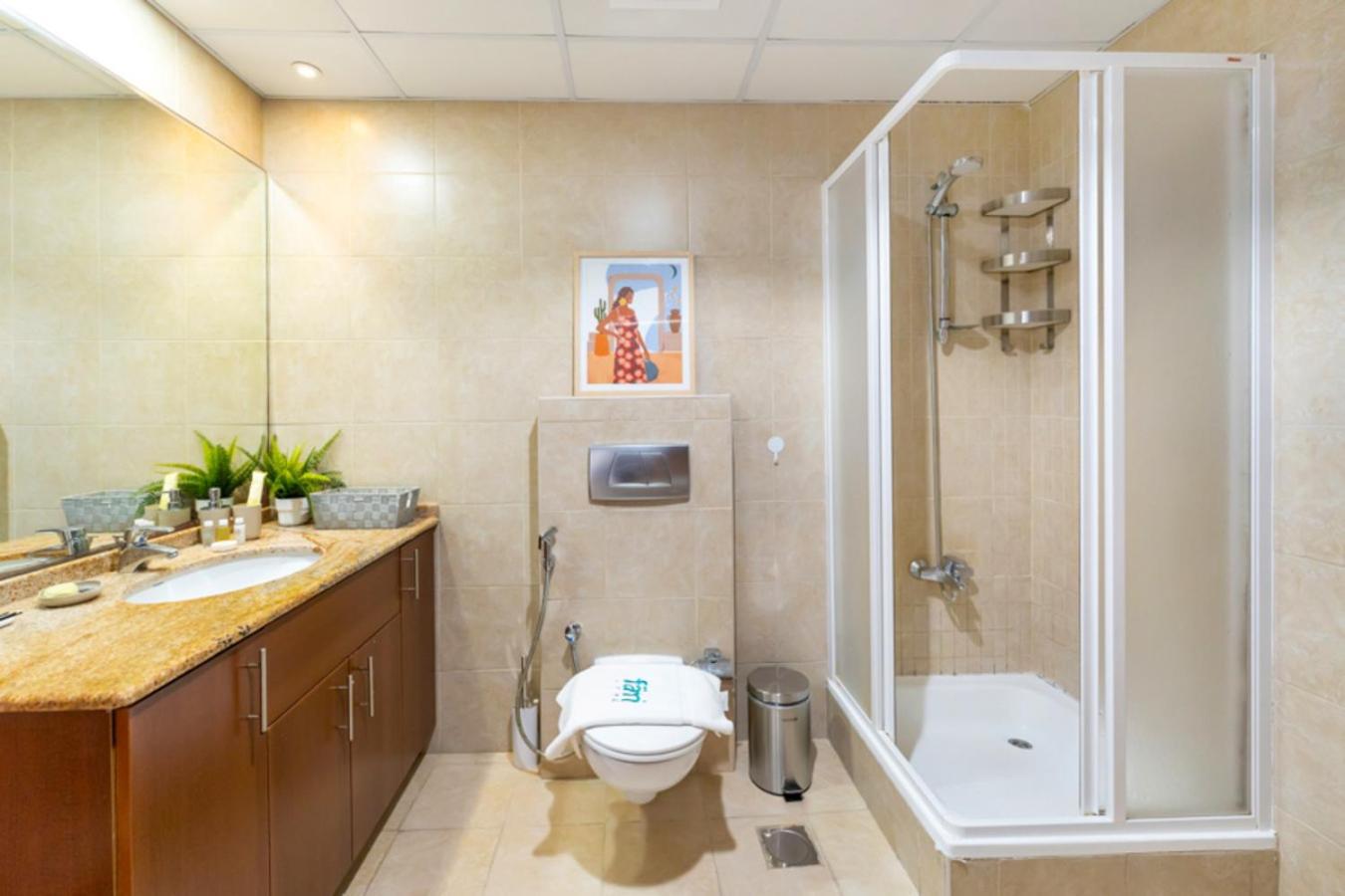 Fam Living - Mag 218 Tower, Sea View Dubai